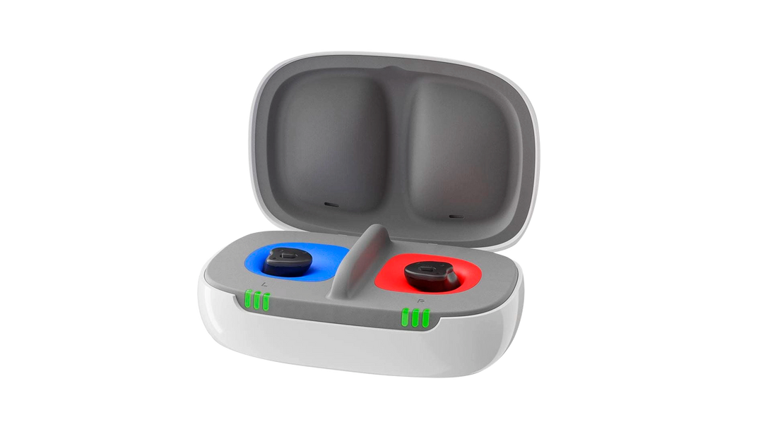Signia Insio AX Charger offen mit Hoergeraeten